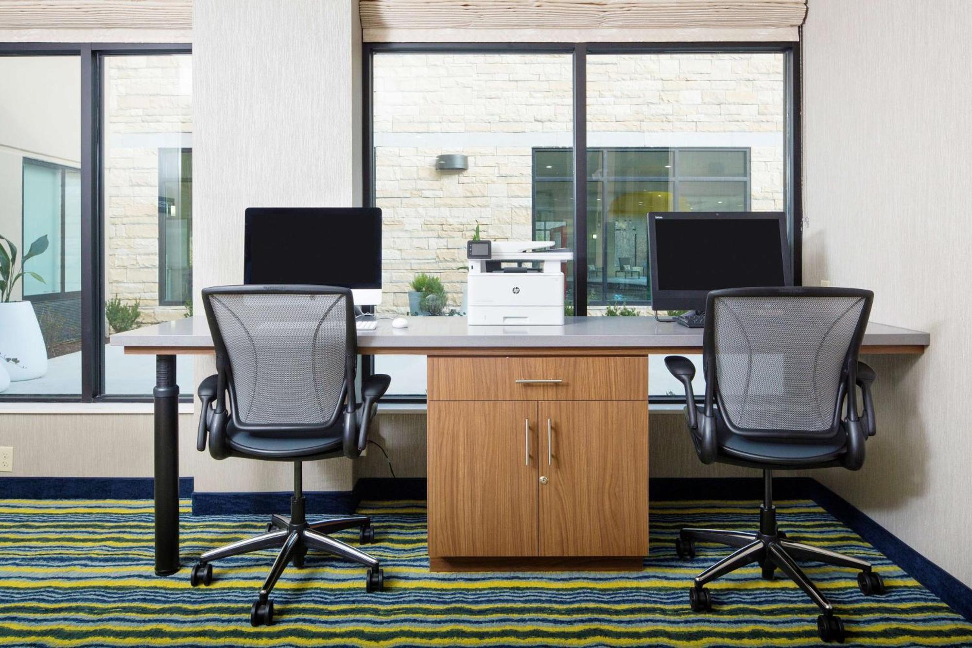 Longview Hilton Garden Inn Екстер'єр фото