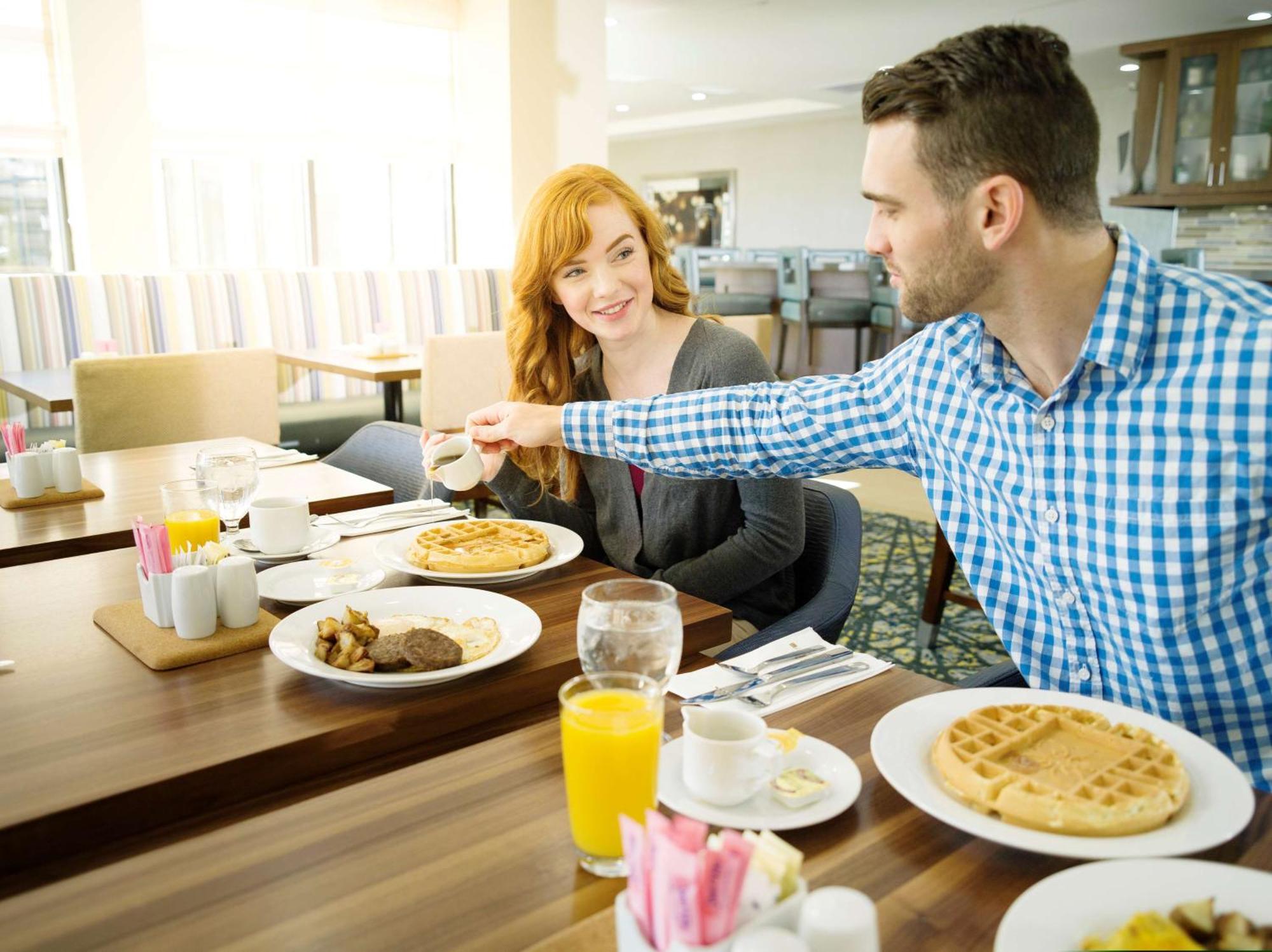 Longview Hilton Garden Inn Екстер'єр фото